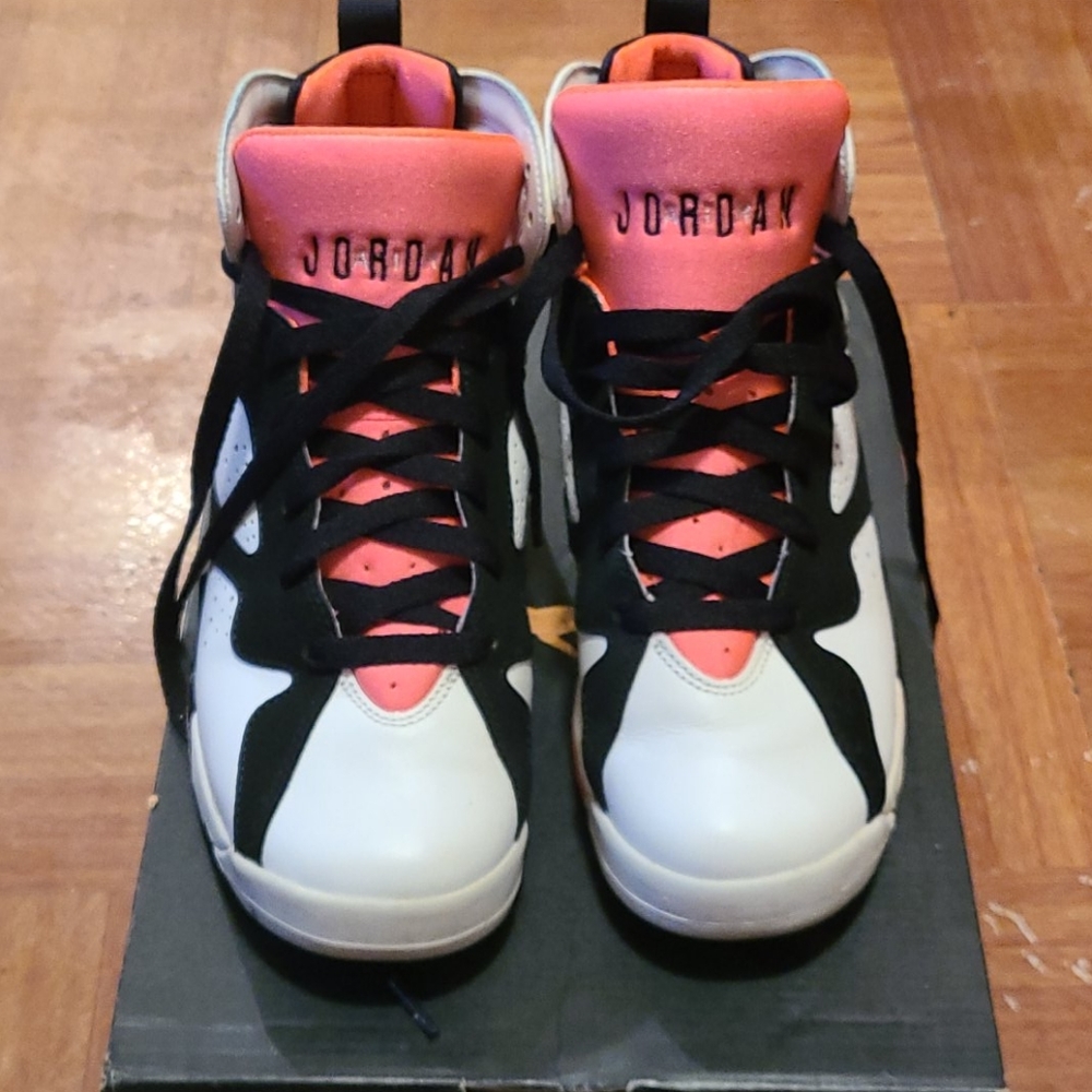 Jordan 7 sneakers